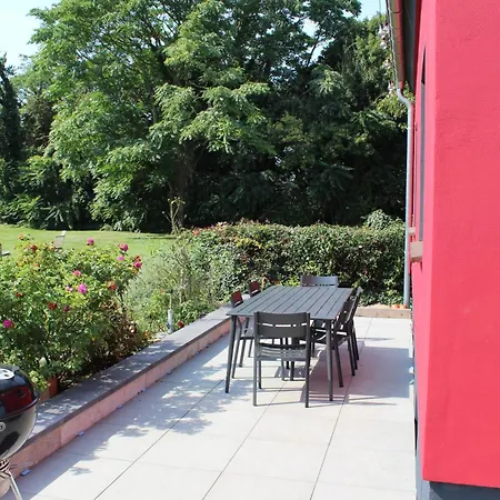 An Der Altrhein-aue *