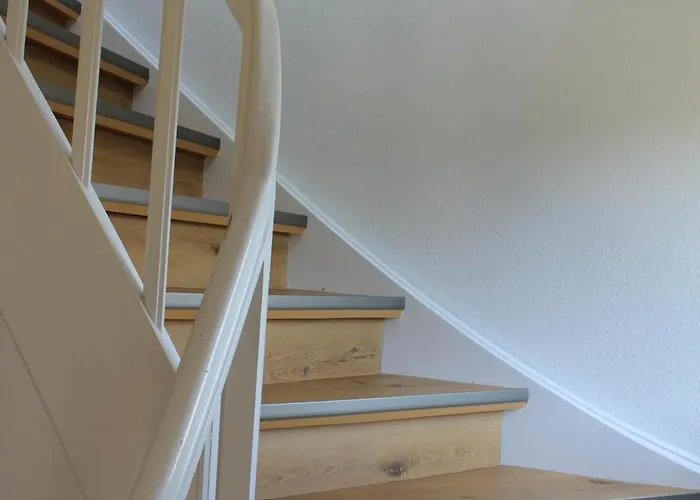 An Der Altrhein-aue 아파트 *